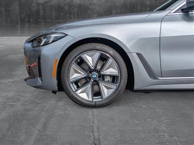 Photo of 2025 Gray Metallic BMW i4 Gran Coupe