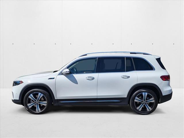 Photo of 2022 Polar White Mercedes-Benz EQB 300