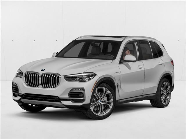 Photo of 2021 Mineral White Metallic BMW X5 PHEV