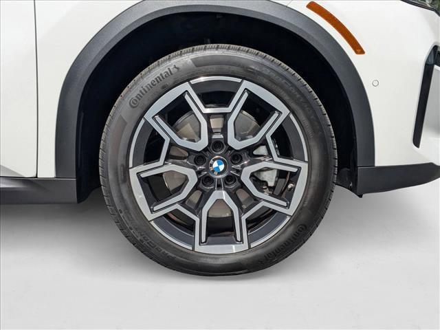 Photo of 2025 Mineral White Metallic BMW X2