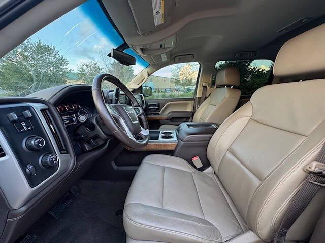 Photo of 2017 White Frost Tricoat GMC Sierra 1500