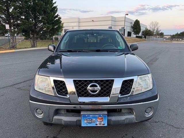Photo of 2010 Gray Nissan Frontier
