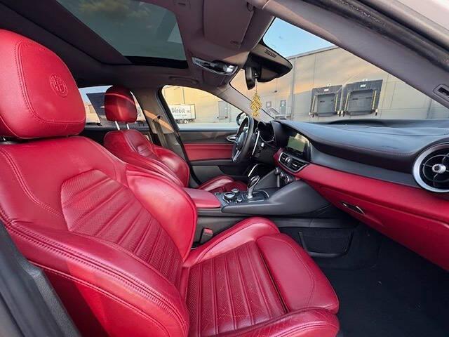 Photo of 2019 Trofeo White Tri-Coat Alfa Romeo Giulia