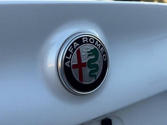 Photo of 2019 Trofeo White Tri-Coat Alfa Romeo Giulia
