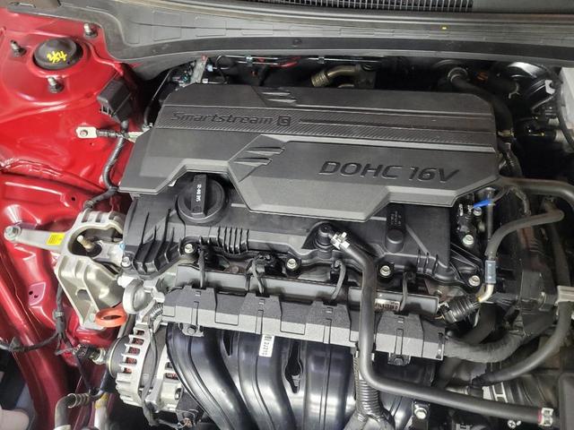 Photo of 2023 Ultimate Red Hyundai ELANTRA