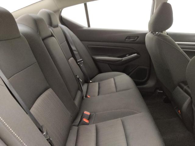 Photo of 2023 Gun Metallic Nissan Altima