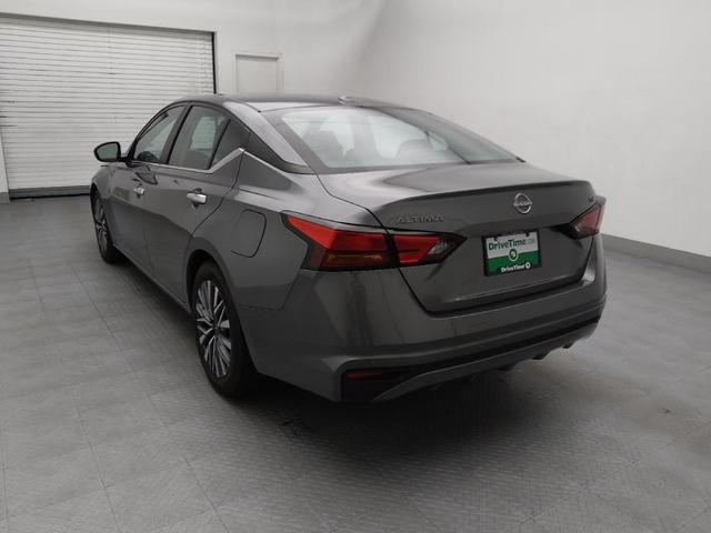 Photo of 2023 Gun Metallic Nissan Altima