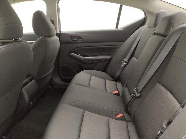 Photo of 2023 Gun Metallic Nissan Altima