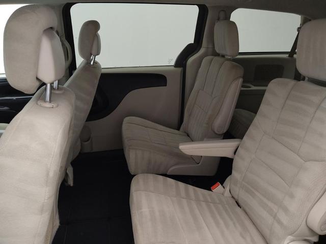 Photo of 2013 True Blue Pearlcoat Dodge Grand Caravan