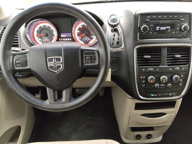 Photo of 2013 True Blue Pearlcoat Dodge Grand Caravan