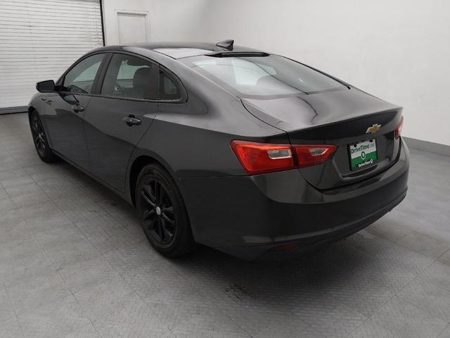 Photo of 2018 Gray Chevrolet Malibu