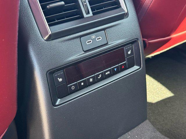 Photo of 2025 Jet Black Mica Mazda CX-70 PHEV