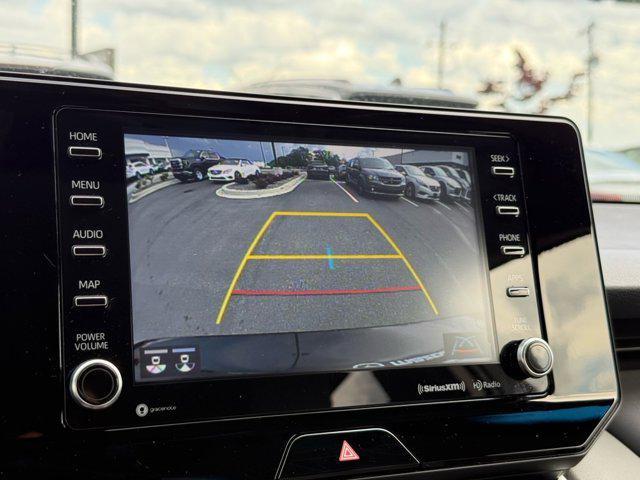 Photo of 2021 Black Toyota Venza