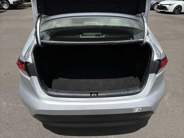 Photo of 2024 Classic Silver Metallic Toyota Corolla