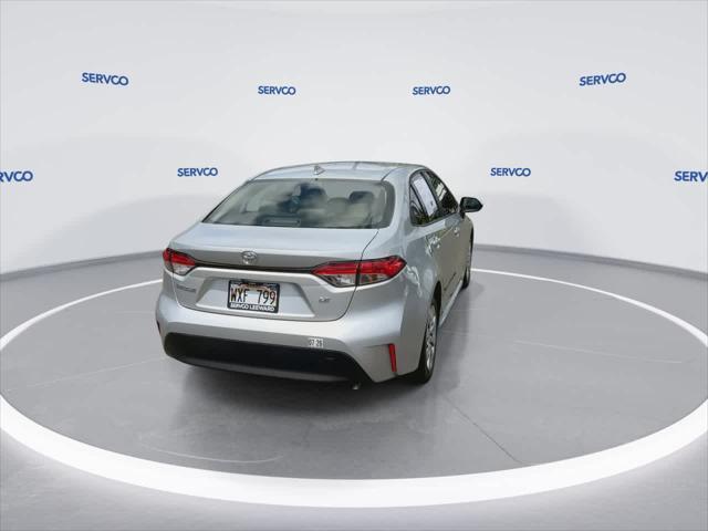 Photo of 2024 Classic Silver Metallic Toyota Corolla
