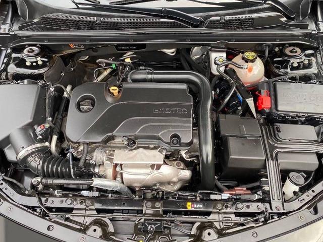 Photo of 2020 Mosaic Black Metallic Chevrolet Malibu