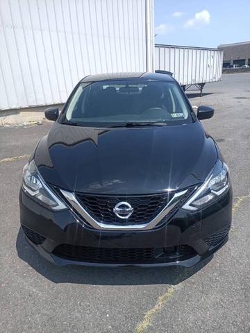 Photo of 2018 Super Black Nissan Sentra