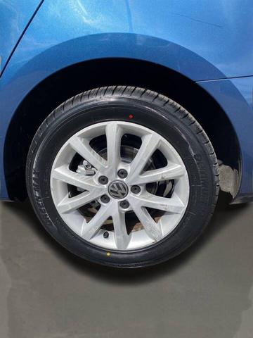 Photo of 2015 Silk Blue Metallic Volkswagen Jetta