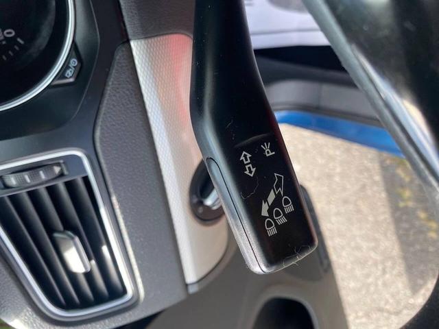 Photo of 2015 Silk Blue Metallic Volkswagen Jetta