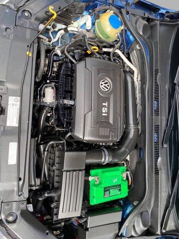 Photo of 2015 Silk Blue Metallic Volkswagen Jetta