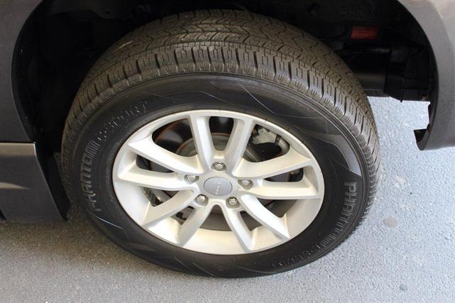Photo of 2018 Gray Dodge Grand Caravan