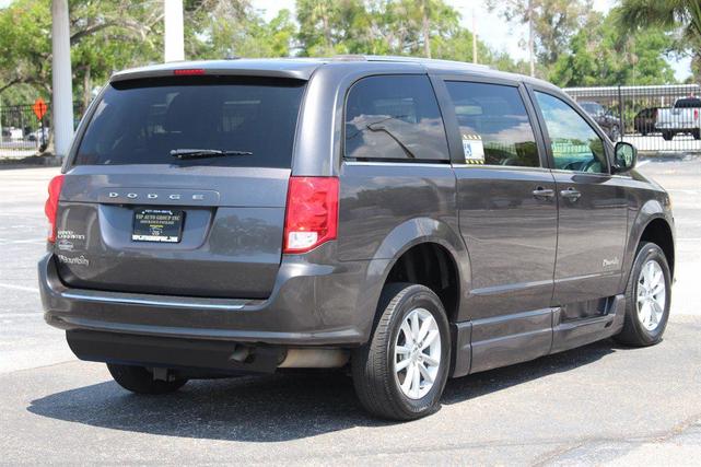 Photo of 2018 Gray Dodge Grand Caravan