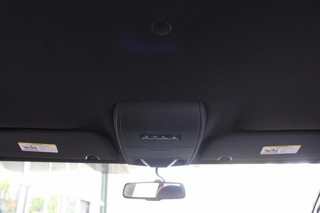 Photo of 2018 Gray Dodge Grand Caravan