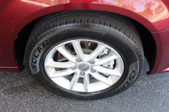Photo of 2019 Red Dodge Grand Caravan