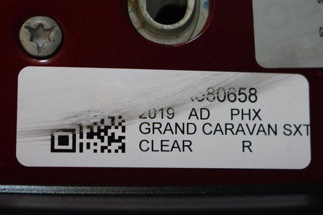 Photo of 2019 Red Dodge Grand Caravan