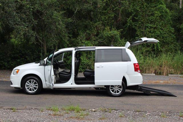 Photo of 2020 White Dodge Grand Caravan