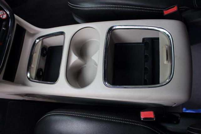 Photo of 2020 White Dodge Grand Caravan