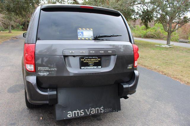 Photo of 2019 Gray Dodge Grand Caravan