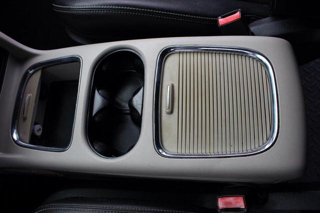Photo of 2019 Gray Dodge Grand Caravan