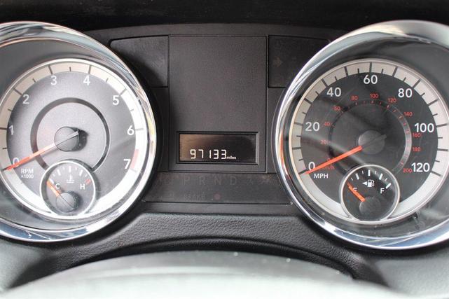 Photo of 2019 Gray Dodge Grand Caravan