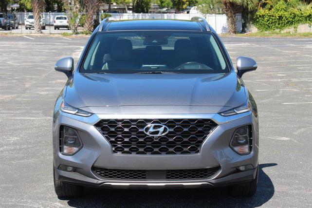 Photo of 2019 Gray Hyundai SANTA FE