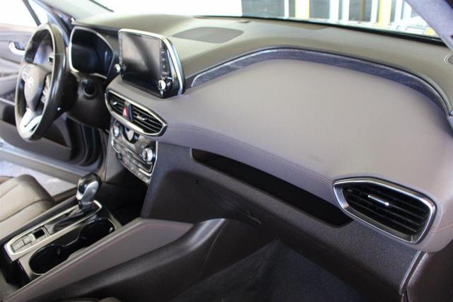 Photo of 2019 Gray Hyundai SANTA FE