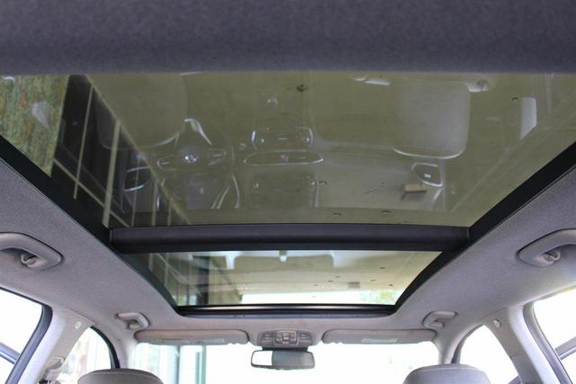 Photo of 2019 Gray Hyundai SANTA FE
