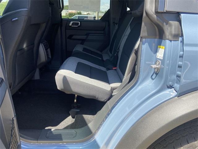 Photo of 2025 Azure Blue Ford Bronco
