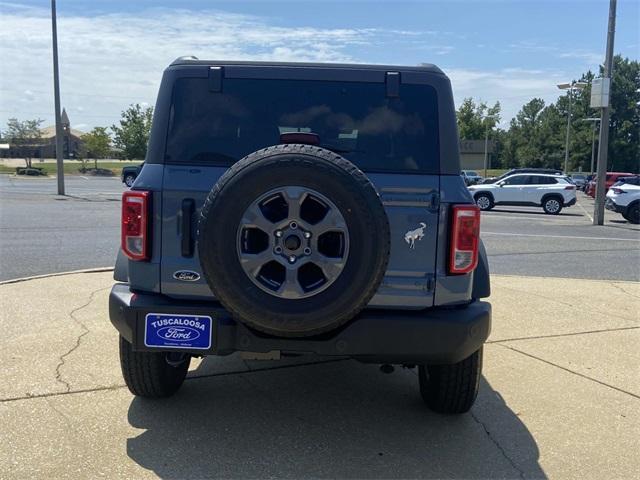 Photo of 2025 Azure Blue Ford Bronco