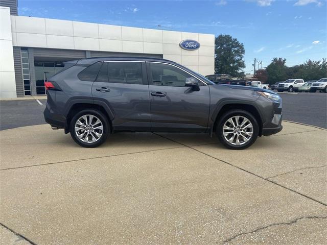 Photo of 2024 Magnetic Gray Toyota RAV4