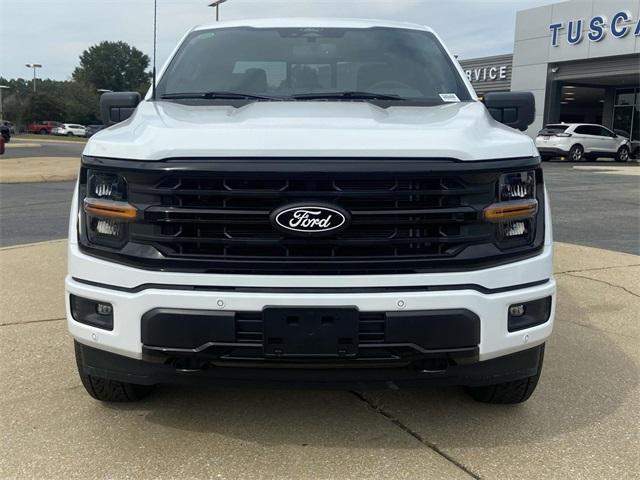 Photo of 2025 Oxford White Ford F-150