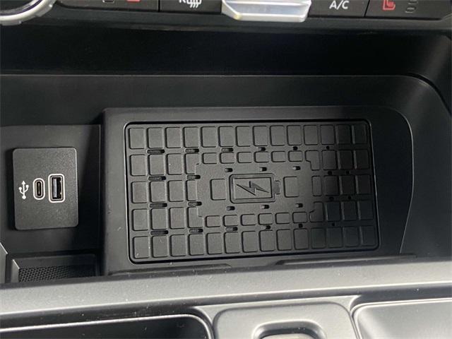Photo of 2025 Oxford White Ford F-150
