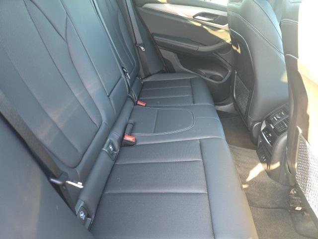 Photo of 2023 Gray Metallic BMW X3