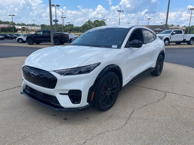 Photo of 2025 White Metallic Ford Mustang Mach-E