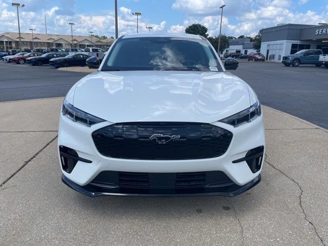 Photo of 2025 White Metallic Ford Mustang Mach-E
