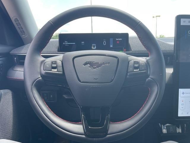 Photo of 2025 White Metallic Ford Mustang Mach-E
