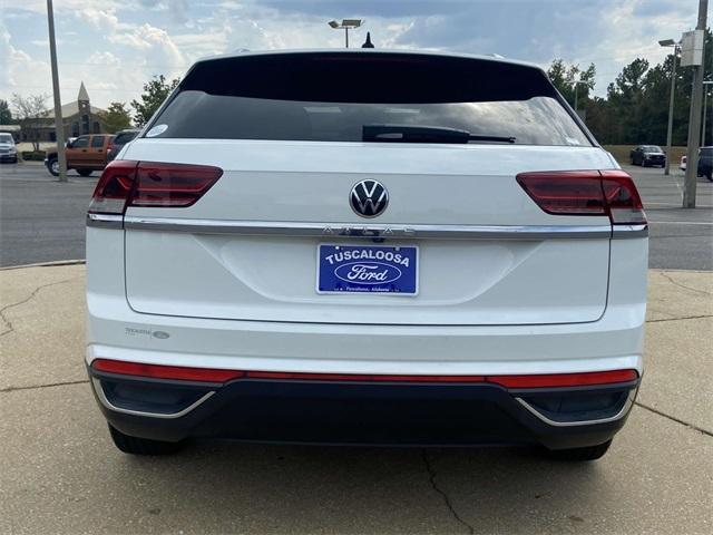 Photo of 2020 Pure White Volkswagen Atlas Cross Sport