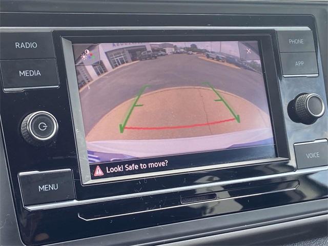 Photo of 2020 Pure White Volkswagen Atlas Cross Sport