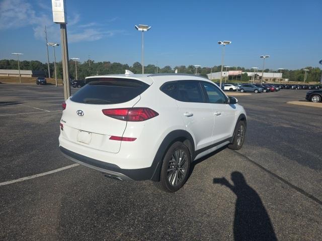 Photo of 2021 Winter White Hyundai TUCSON