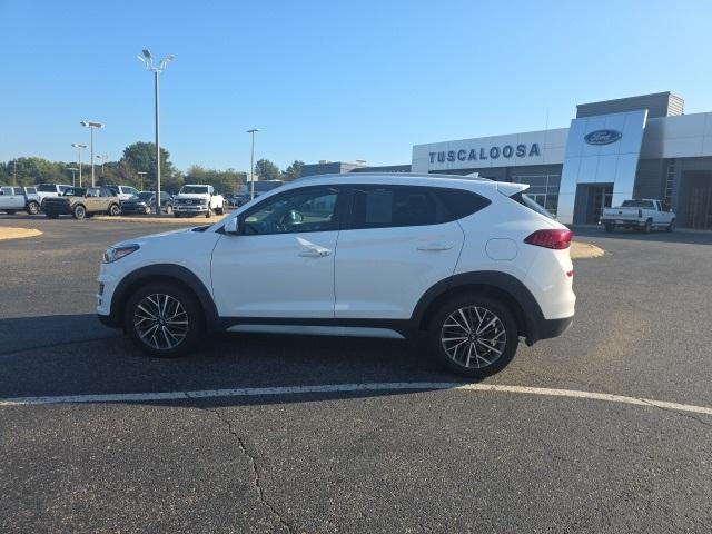 Photo of 2021 Winter White Hyundai TUCSON